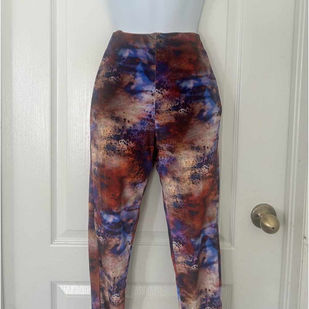 Mixed color pants. **NEVER WORN**